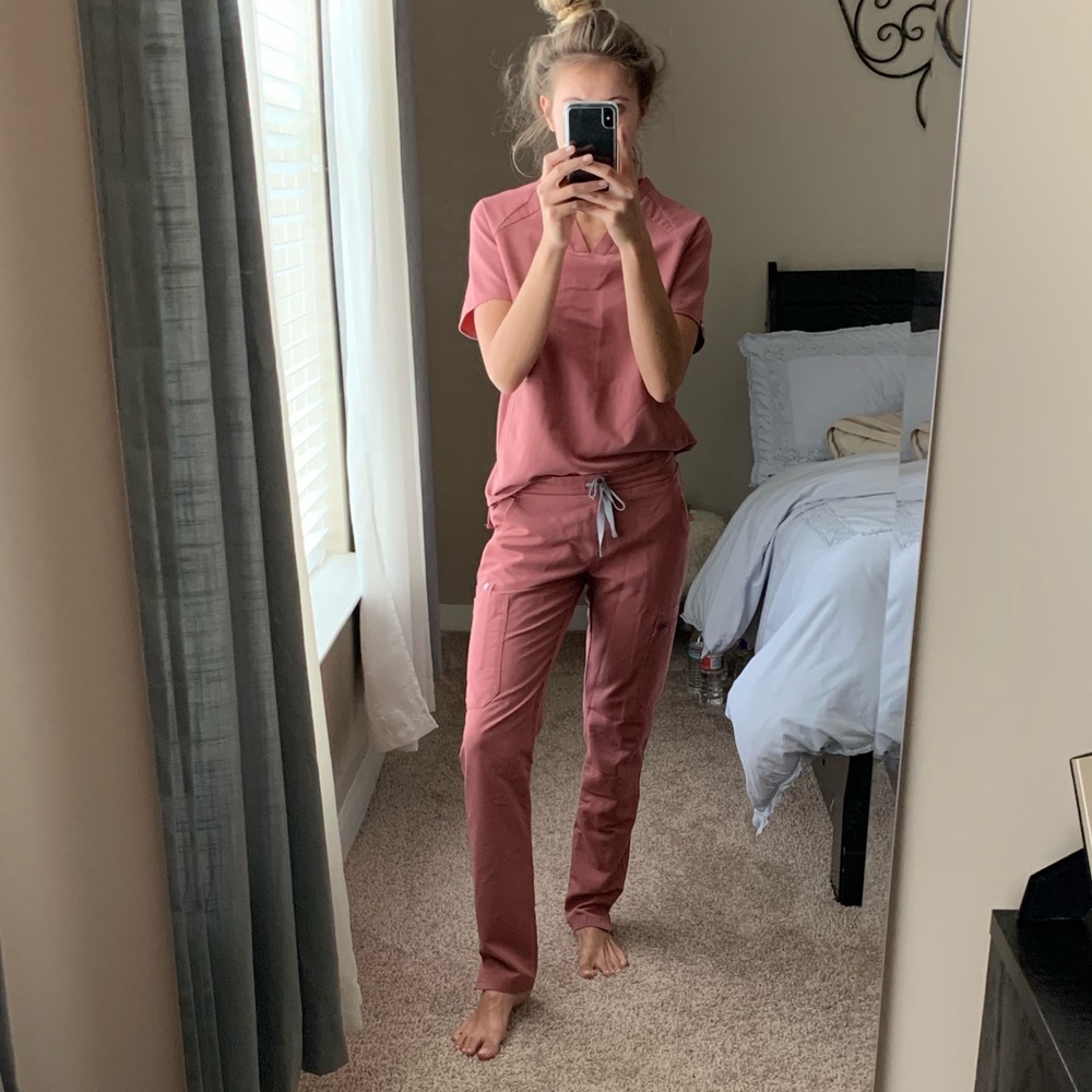 Limited Edition Mauve Yola Skinny Scrub Pants